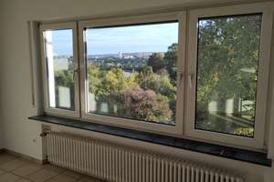 Schöne, ruhige 5-Zimmer-Doppelhaushälfte mit Blick auf Max Eyth See zur Miete in Freiberg, Stuttgart – Die vollständige Adresse der Immobilie erhältst du vom Anbieter., 70437 Freiberg, Stuttgart – Vorschaubild 14