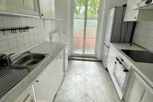 Familientraum mit Balkon & 2 WC´s - Platz für alle! – Hans-Sachs-Straße 40, 9126 Chemnitz – Vorschaubild 1