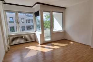 Ruhiglage Charlottenburg nähe TU und Spree! Sonnige 2 Zimmer Balkonwohnung – Die vollständige Adresse der Immobilie erhältst du vom Anbieter., 10587 Charlottenburg, Berlin – Vorschaubild 2