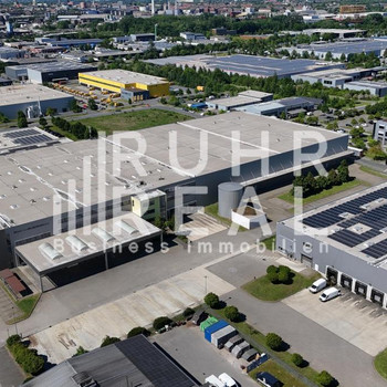 Im Alleinauftrag: Logistikanlage mitten in Münster | Rampen | Office | Sprinkler