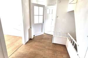 Charmantes Stadthaus mit Geschichte – Ihr neues Familienzuhause – Die vollständige Adresse der Immobilie erhältst du vom Anbieter., 70327 Untertürkheim (Ortsteil), Stuttgart – Vorschaubild 8
