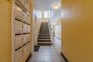 Charmante 2-Zimmer-Wohnung mit Balkon und Stellplatz in Düsseldorf – 40223 Bilk, Düsseldorf – Vorschaubild 3