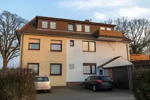 *** 3 PARTEIEN im MFH in BELIEBTER LAGE mit viel WOHNFLÄCHE *** – Delmenhorst – Vorschaubild 10