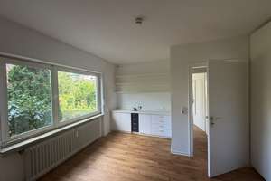Helle 3-Zimmer Wohnung 105qm + 60qm Souterrain mit Terrasse und Garten in Darmstadt-Eberstadt – Die vollständige Adresse der Immobilie erhältst du vom Anbieter., 64297 Eberstadt, Darmstadt – Vorschaubild 4