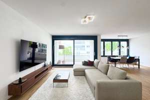 Helle Loft-Wohnung mit Loggia in Stuttgart-Vordernbergstraße