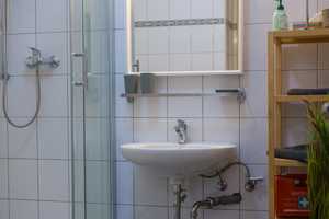 Charmante Wohnung in Stadtfeld Ost, inklusive Möbeln, in toller Lage. – Magdeburg – Vorschaubild 5