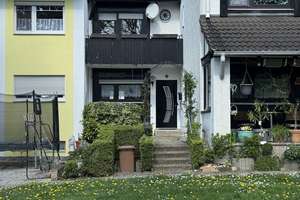 Platz für Ihre Wohnträume! RMH in Feldrandnähe – Ideal für junge Familien – Die vollständige Adresse der Immobilie erhältst du vom Anbieter., 64569 Nauheim – Vorschaubild 3