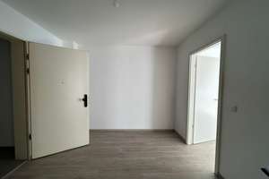 Lichtdurchflutete Pärchenwohnung freut sich auf neue Mieter! – Simon-Bolivar-Straße 23, 13055 Alt-Hohenschönhausen, Berlin – Vorschaubild 6