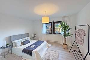 Reinfeld - mod. 6 Zimmer Doppelhaus in ruhiger Sackgassenlage - ideal für die Familie – Die vollständige Adresse der Immobilie erhältst du vom Anbieter., 23858 Reinfeld (Holstein) – Vorschaubild 12