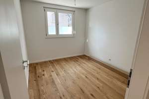 Großzügige 3 Zimmer Wohnung mit eigenem Garten – Bönnigheimer Straße 32, 70435 Zuffenhausen-Mitte, Stuttgart – Vorschaubild 6