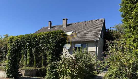 Bild von Verträumtes Ein- oder Zweifamilienhaus in Gifhorn