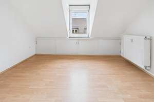 Dachgeschosswohnung in begehrter Lage – Die vollständige Adresse der Immobilie erhältst du vom Anbieter., 68167 Neckarstadt-Ost/Wohlgelegen, Mannheim – Vorschaubild 2