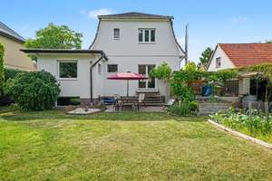 Charmantes und hochwertiges Einfamilienhaus in beliebter Lage von Berlin - Spandau