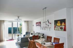 KULTIVIERTER WOHNKOMFORT in ruhiger Lage - 5 Zimmer auf ca. 141 m² mit Garten  – Die vollständige Adresse der Immobilie erhältst du vom Anbieter., 53119 Tannenbusch, Bonn – Vorschaubild 4