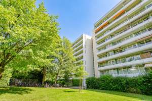 Sanierte 4-Zimmer-Wohnung mit großem Ostbalkon in München-Bogenhausen – ca. 3,79 % Rendite – Die vollständige Adresse der Immobilie erhältst du vom Anbieter., 81927 Johanneskirchen, München – Vorschaubild 2