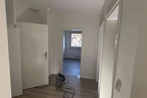 Erstbezug nach Sanierung - Stilvoll wohnen mit Balkon & Charme – Am Heckmannshof 27, 47119 Laar, Duisburg – Vorschaubild 2