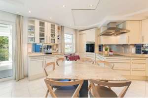 Property thumbnail 10