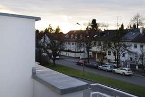 Provisionsfreie 3-Zimmer-Dachgeschosswohnung mit Dachterrasse, EBK & TG in Großhadern – Die vollständige Adresse der Immobilie erhältst du vom Anbieter., 81375 Neuhadern, München – Vorschaubild 9
