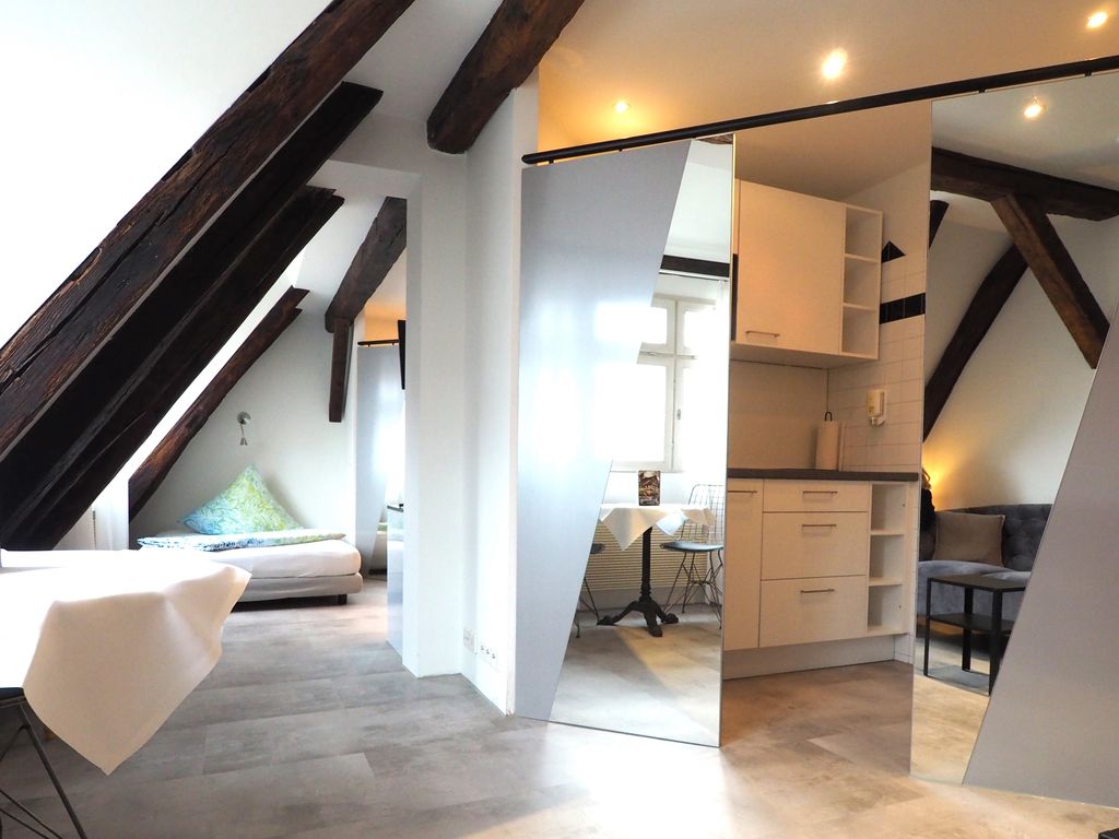 Tip top neues, exklusives Designer Apartment wieder verfügbar ab 01.