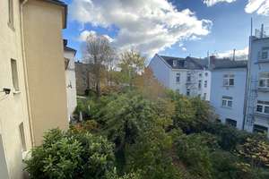 Renovierte 3-Zimmer-Albau-Wohnung in Bayenthal