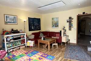 Ein Haus für Ihre Ideen: Vom Wohnhaus mit drei Einheiten zum großzügigen Familiendomizil – Die vollständige Adresse der Immobilie erhältst du vom Anbieter., 26122 Eversten, Oldenburg (Oldenburg) – Vorschaubild 8