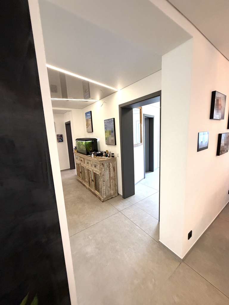 Immobilie in Dienheim - Super Kombi: Eigennutzung und Miete generieren! Modernisiertes 3FH mit Garten in Dienheim! - Bild 2