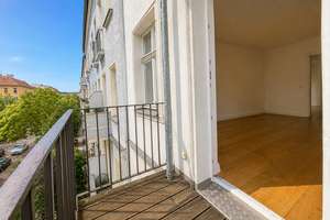 Charmante Wohnung mit zwei Balkonen im soliden Altbau im Boxhagener Kiez – Die vollständige Adresse der Immobilie erhältst du vom Anbieter., 10245 Friedrichshain, Berlin – Vorschaubild 8