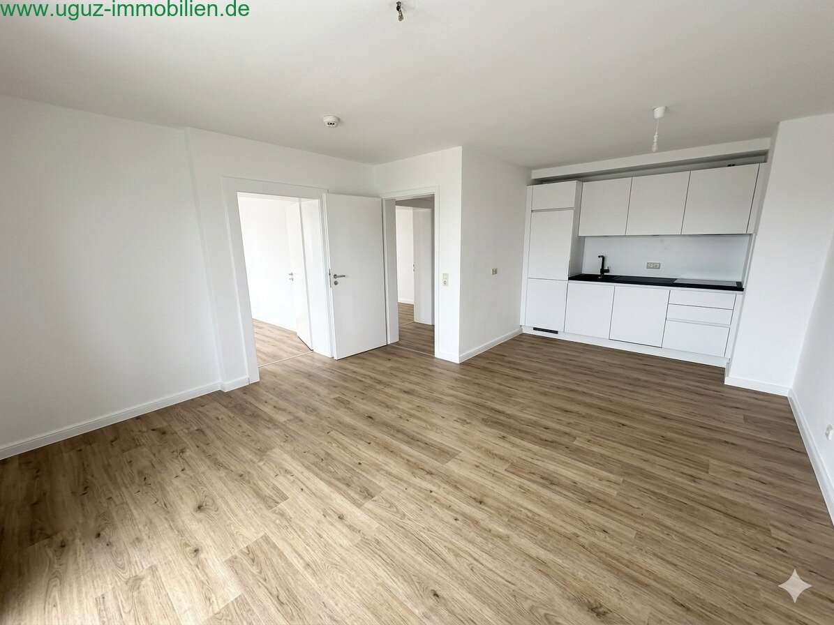 Ideal geschnittene 3,5 ZKB Erdgeschosswohnung im beliebten Augsburger Stadtteil - Göggingen, Augsburg – Bild 1