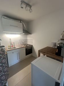 Praktische 1-Zimmer-Wohnung mit Balkon in München-Moosach