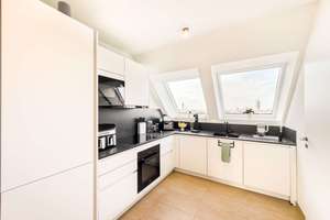 Stilvolle Maisonette-Penthousewohnung in zentraler Stadtlage – Am Wehrhahn 43, 40211 Stadtmitte, Düsseldorf – Vorschaubild 5