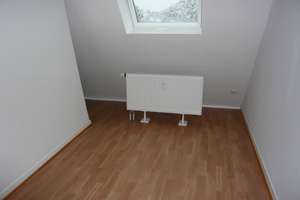 schöne 3,5 Zi-Maisonette-Whg.mit Dachterasse i.4-Part.-Hs. – Leyentalstr. 87, 47799 Cracau, Krefeld – Vorschaubild 11
