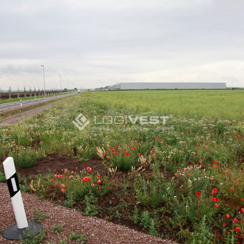 Vielseitiges Gewerbegrundstück mit 24/7 Nutzung