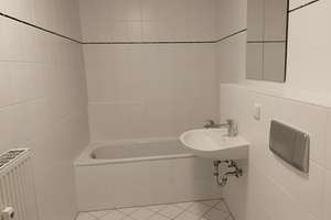 Modernisierte 2-Zimmer Wohnung mit Balkon und neuer Einbauküche, 1. OG in Frankfurt-Niederrad – Die vollständige Adresse der Immobilie erhältst du vom Anbieter., 60528 Niederrad, Frankfurt am Main – Vorschaubild 7
