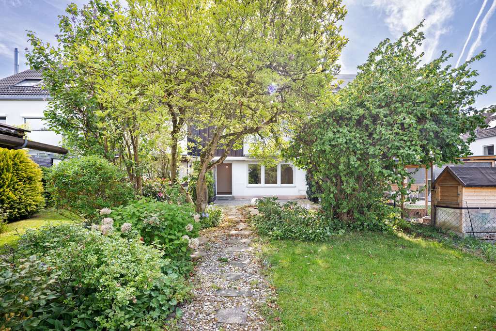 Immobilie in Ismaning - Bezugfreies Reihenmittelhaus mit Garten in begehrter Lage an den Isarauen - Bild 4
