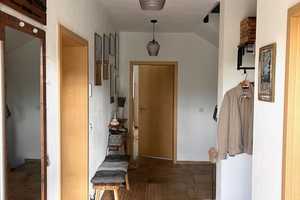 Preiswerte, neuwertige 5-Zimmer-Doppelhaushälfte mit gehobener Innenausstattung und EBK in Wolnzach – Pfaffenhofen an der Ilm (Kreis) – Vorschaubild 11