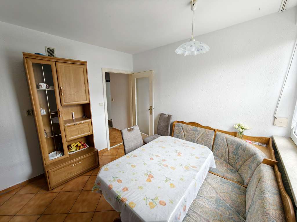 Immobilie in Karlsfeld - 3-Zimmer Erdgeschoss-Wohnung mit Balkon in Karlsfeld - ohne Maklerprovision  - Bild 4