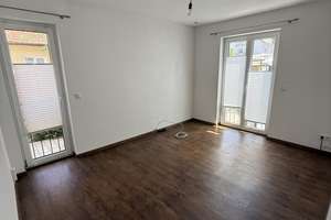 Zuhause mit 4,5 Zimmern und Terrasse/Garten  in Ingolstadt – Die vollständige Adresse der Immobilie erhältst du vom Anbieter., 85055 Nordost, Ingolstadt – Vorschaubild 8