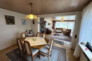 Handwerker aufgepasst: Gemütliches EFH mit Garten, Doppelgarage-Viel Potenzial in toller Lage! – Die vollständige Adresse der Immobilie erhältst du vom Anbieter., 53229 Holzlar, Bonn – Vorschaubild 3