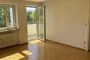 Privat-Verkauf/ Provisionsfrei Helle 2-Zimmer-Wohnung/ Südbalkon/ Bestlage/ Keine Grunderwerbssteuer – Bruno-Walter-Ring 32, 81927 Englschalking, München – Vorschaubild 9