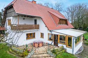 RESERVIERT / Zweifamilienhaus-Wohntraum auf großem Grundstück zwischen Warendorf und Freckenhorst – Die vollständige Adresse der Immobilie erhältst du vom Anbieter., 48231 Warendorf – Vorschaubild 1