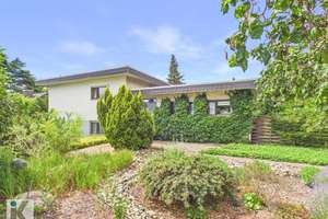 Neues Angebot! Bungalow auf weitläufigem Sonnengrundstück im "Kanzlerviertel"