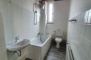 Charmante 2-Zimmer-Wohnung mit Balkon und Einbauküche – 26384 Heppens, Wilhelmshaven – Vorschaubild 3