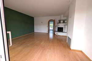 Großzügige 6-Zimmer-Maisonette mit Garten und Pool - Wohnen auf zwei Etagen wie im eigenen Haus – Die vollständige Adresse der Immobilie erhältst du vom Anbieter., 84405 Dorfen – Vorschaubild 4