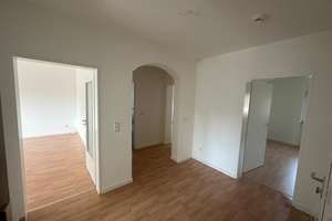 ruhige 3-Zimmer Wohnung nur mit WBS! – Hermannstraße 4, 46147 Holten, Oberhausen – Vorschaubild 2