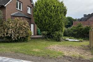 Großes Einfamilienhaus mit Garage und weiteren Parkplätzen in Schlebusch / Steinbüchel (ruhige Lage) – Die vollständige Adresse der Immobilie erhältst du vom Anbieter., 51375 Steinbüchel, Leverkusen – Vorschaubild 7