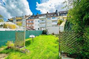 TOP Lage - Leerstehendes MFH (5 ETWs) mit schönem Garten in Rüttenscheid