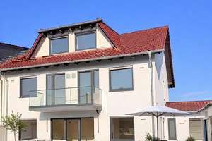 Exklusiver Neubau im Erstbezug: Stilvolles Einfamilienhaus mit separater Einliegerwohnung – Bindweidring 54, 61184 Karben – Vorschaubild 3