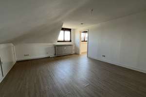 RENOVIERTE, GROSSZÜGIGE 2-ZIMMER-DG-WOHNUNG MIT EINBAUKÜCHE IN RUHIGEM 6-PARTEIENHAUS – 67065 Mundenheim, Ludwigshafen am Rhein – Vorschaubild 9