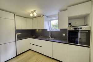 Elegantes 3-Familienhaus in Top-Lage – Moderne Architektur trifft Wohnqualität! – Stuttgart – Vorschaubild 13