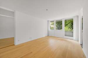 Sanierte 2-Zi. Wohnung mit Westbalkon im Herzen Schwabings!